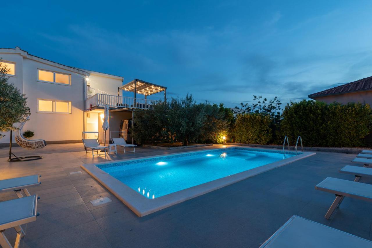 Apartmani Ville Vengo Trogir Exterior foto