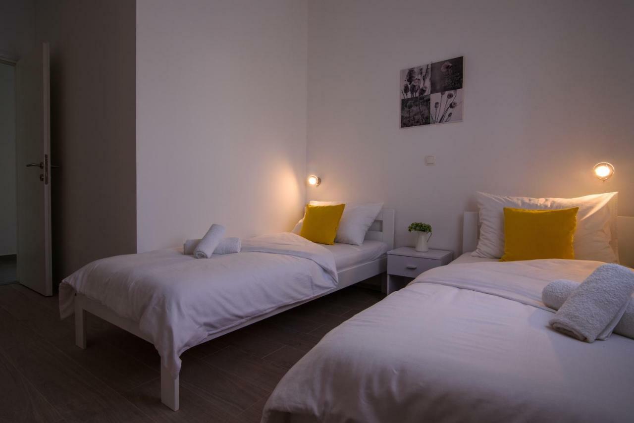 Apartmani Ville Vengo Trogir Exterior foto